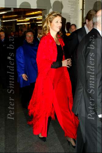 Amsterdam 23 februari 2004
Koningin Beatrix en Prins Willem Alexander en Maxima bezoeken het concertgebouw.