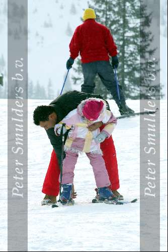 Lech 29 februari 2004
Ruud Gullit op skivakantie in Lech met Estelle en Joelle
Wintersport