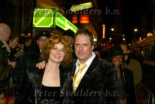 Amsterdam 9 februari 2004
Premiere FEESTJE in Tushinski.
Ruud v Hemert met vrouw