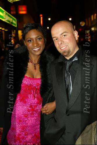 Amsterdam 9 februari 2004
Premiere FEESTJE in Tushinski.
Tjeerd Oosterhuis en Edsilia Rombley