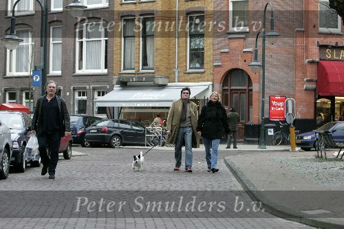 Amsterdam 5 februari 2005
Barry Hay met hondje en Babette Cremer en jan Cremer