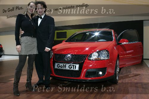 Amsterdam 9 februari 2005
Galavond autorai.
Dirk Zeelenberg met vriendin voor vw golf