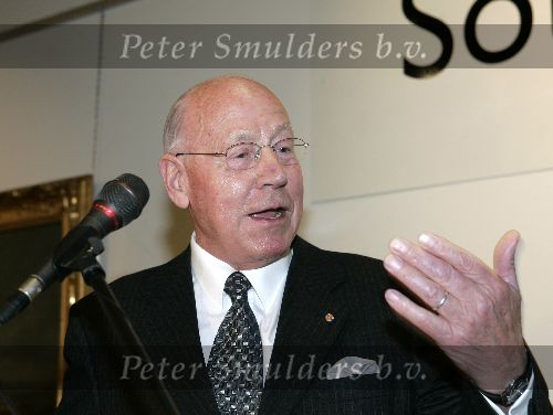 Amsterdam 24 februari 2005
Presentatie boek Thomas Lepeltak bij Sotheby\'s
Dirk v d Broek