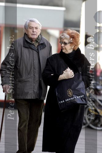 Amsterdam 28 februari 2005
Ellen Vogel wandelen met haar man