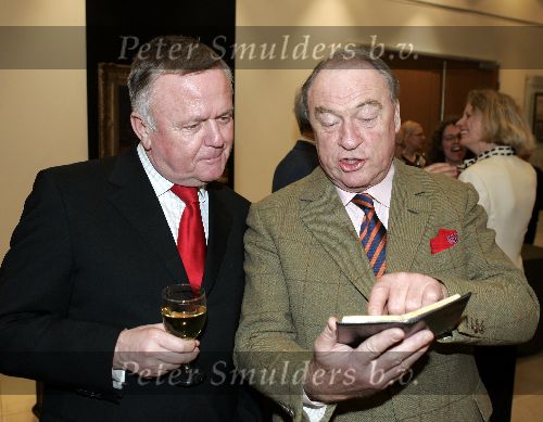 Amsterdam 24 februari 2005
Presentatie boek Thomas Lepeltak bij Sotheby\'s
Harry Mens en Robby v Erven Dorens