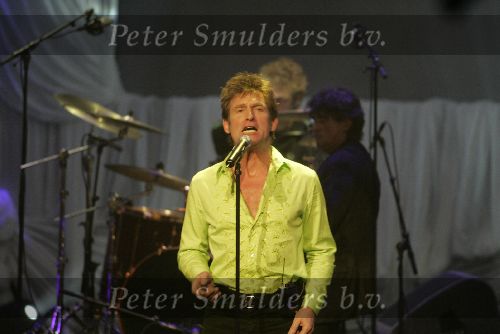 Amsterdam 14 Februari 2005
Uitreiking Edison Music Awards 2005
De Dijk kreeg de oeuvreprijs voor beste Nederlandse artiest Huub v d Lubbe
©Peter Smulders BV