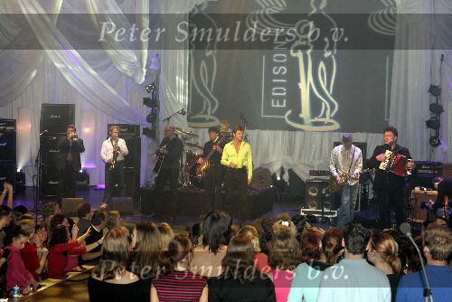 Amsterdam 14 Februari 2005
Uitreiking Edison Music Awards 2005
De Dijk kreeg de oeuvreprijs voor beste Nederlandse artiest Huub v d Lubbe