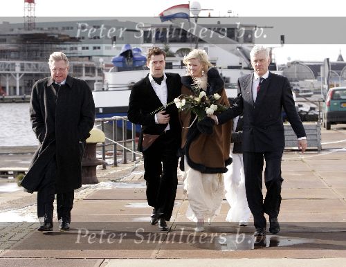 Amsterdam 27februari 2005
Kasper v Kooten met zijn vrouw Linda getrouwd. Kasper samen met zijn vader Kees v Kooten