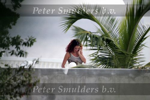 Curacao 19 februari 2005
Katja Schuurman viert haar 30e verjaardag op Curacao met gsm