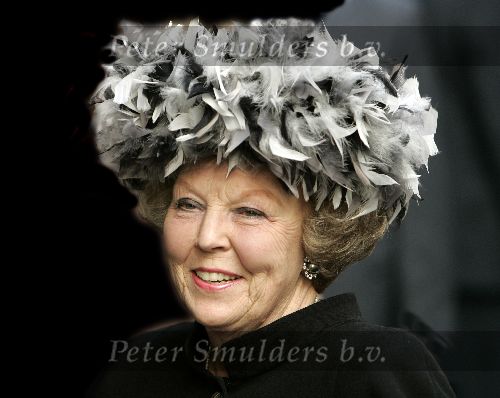 Leiden 8 februari 2005
Koningin Beatrix ere doctoraal.