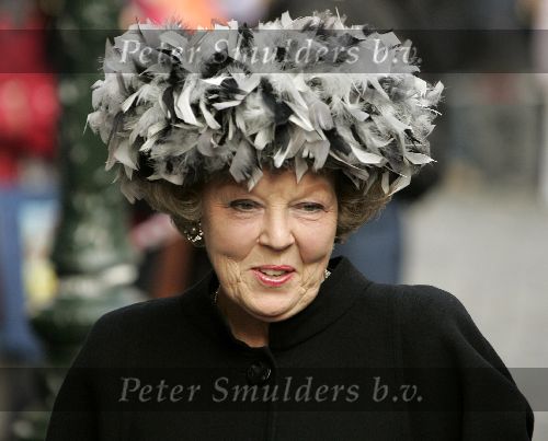 Leiden 8 februari 2005
Koningin Beatrix ere doctoraal.