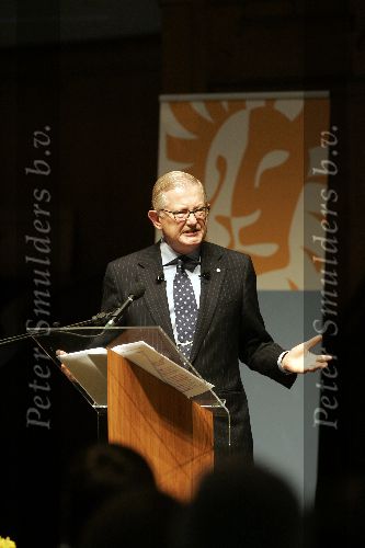 Den Haag 7 februari 2005
Installatie Pieter v Vollenhoven als voorzitter.