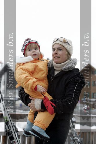 Lech 11 februari 2005
Prinses Laurentien met Eloise op wintersport.