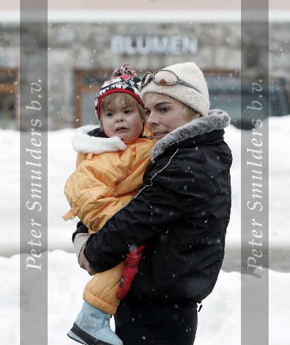 Lech 11 februari 2005
Prinses Laurentien met Eloise op wintersport.