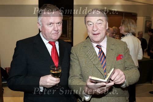 Amsterdam 24 februari 2005
Presentatie boek Thomas Lepeltak bij Sotheby\'s
Harry mens en Robbie v Erven Dorens