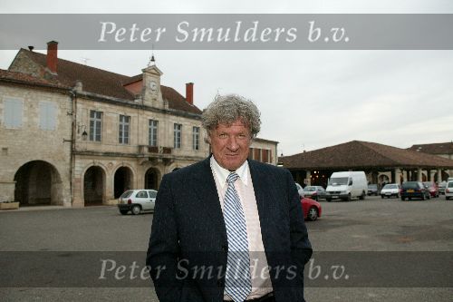 St Georges 28 februari 2003

Willibrord Frequin


Peter Smulders bv