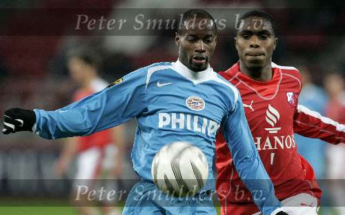 Utrecht, 8 Februari 2006
Kompetitiewedstrijd Seizoen 2005/2006 
FC Utrecht-PSV eindstand 1-2
Trainer Guus Hiddink geeft een intervieuw voor de wedstrijd