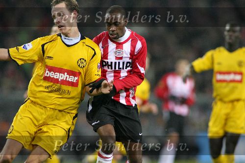 Eindhoven, 4 februari 2006  Seizoen 2005/2006 Kompetitiewedstrijd PSV-Roda JC, eindstand 3-2
DeMarcus Beasly
©Edwin van Zandvoort