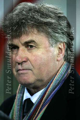Utrecht, 8 Februari 2006 
Kompetitiewedstrijd Seizoen 2005/2006 
FC Utrecht-PSV eindstand 1-2 
Trainer Guus Hiddink geeft een intervieuw voor de wedstrijd