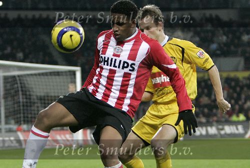 Eindhoven, 4 februari 2006  Seizoen 2005/2006 Kompetitiewedstrijd PSV-Roda JC, eindstand 3-2
Jefferon Farfan
©Edwin van Zandvoort