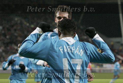 Utrecht, 8 Februari 2006 Kompetitiewedstrijd FC Utrecht-PSV, eindstand 1-2 door 2 doelpunten van Jefferson Farfan
Seizoen 2005/2006 
Jefferson Farfan na alweer een doelpunt