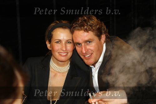 Naarden 18 december 2006
Princess kerstborrel in het arsenaal. Anouk Smulders en Edwin Smulders
