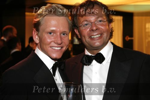 Amsterdam 7 december 2006
Miljonairfair in de rai in amsterdam.Chris Luken met vriend