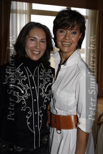 Noordwijk 6 december 2006
Presentatie boek Coco de Meyere in Huis ter Duin. patricia Steur