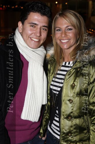 Hilversum 11 december 2006
Jan Smit met Ellemieke Vermolen bij theater Gooiland.