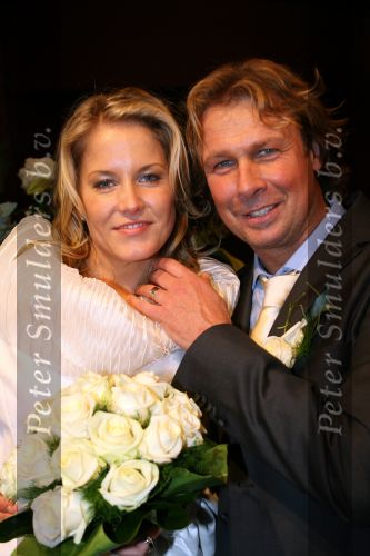 Molenhoek (Prov. Gelderland ), 13 December 2006
Op haar 23 verjaardag trouwt Sofie met haar grote liefde Hans Kraay Jr.