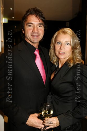 Naarden 18 december 2006
Princess kerstborrel in het arsenaal. hein Vergeer met zijn vrouw
