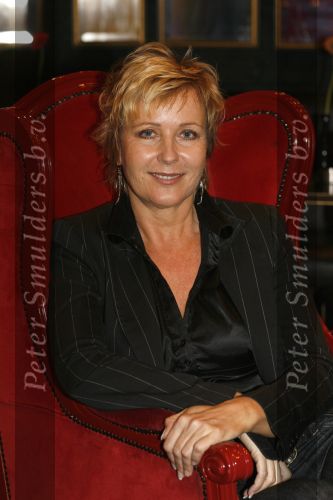 Hilversum 13 december 2006
Presentatie Wie is de Mol in club Musk.Inge Ipenburg