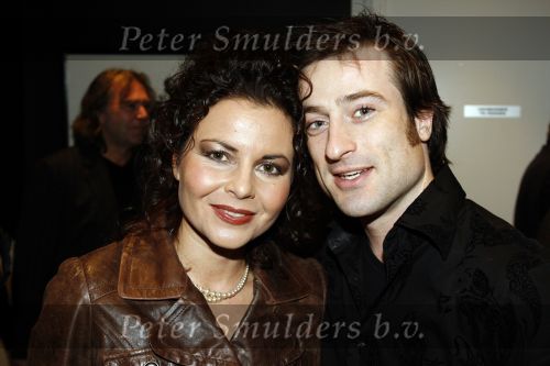 Naarden 18 december 2006
Princess kerstborrel in het arsenaal. Maaike Widdershoven met man