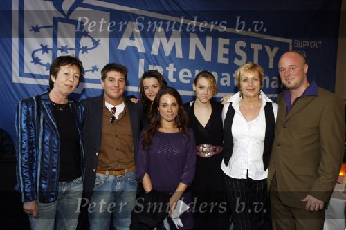 Amsterdam 10 december 2006
Lunch Amnesty international in Amsterdam met div bn\'ers. Renate Dorrestein Martijn Krabbe Froukje Jansen Wende Snijders Inge Ipenburg en Jeroen Phaff
Peter Smulders bv