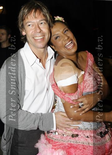 Hilversum 11 januari 2007
Sterrendansen op het ijs bij sbs6. Patty Brard met vriend Antoine