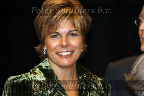 Amsterdam 13 december 2006
Prins Clausprijzen in het ij theater met Maxima Mabel Wisse Smit Prinses Laurentien Koningin Beatrix Prins Friso en Prins Constantijn.