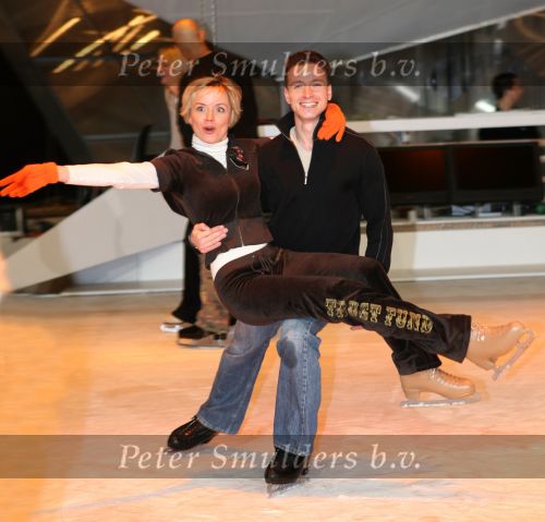 Baarn, 10 Januari 2007 Perspresentaie Dancing On Ice RTL 2007
Suze Mens met parner