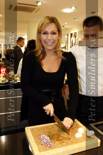 Amsterdam 19 december 2006
Opening winkel pc hooftstraat met Tanja Jess en Charly Luske.