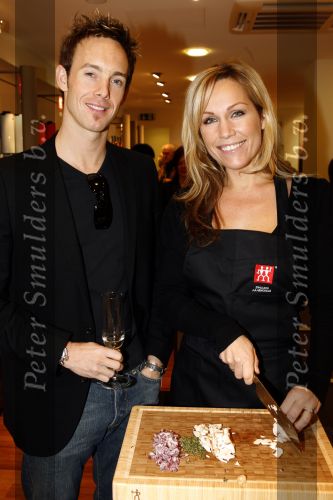 Amsterdam 19 december 2006
Opening winkel pc hooftstraat met Tanja Jess en Charly Luske.