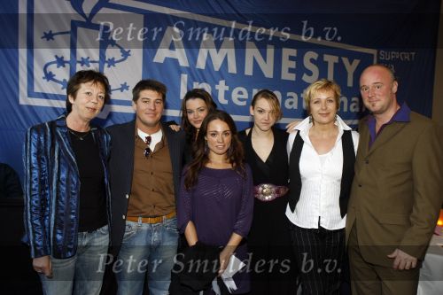 Amsterdam 10 december 2006
Lunch Amnesty international in Amsterdam met div bn\'ers. Renate Dorrestein Martijn Krabbe Froukje Jansen Wende Snijders Inge Ipenburg en Jeroen Phaff