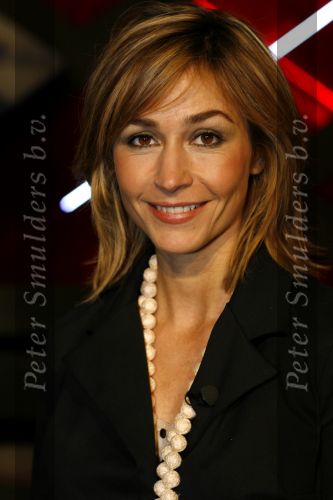 Hilversum 27 december 2006
Wendy van Dijk bij de presentatie van de finaliste van The X factor.