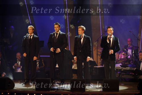 Hilversum 14 december 2006
Opnames Dancing with the stars.  Westlife