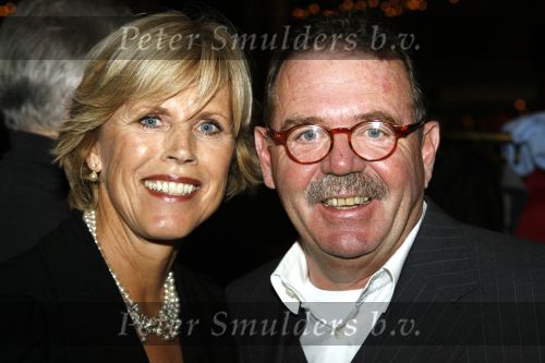 Hilversum 11 decmber 2006
Uitreiking Rembrandt prijzen in theater Gooiland.Wil Luikinga met vriendin
Peter Smulders bv