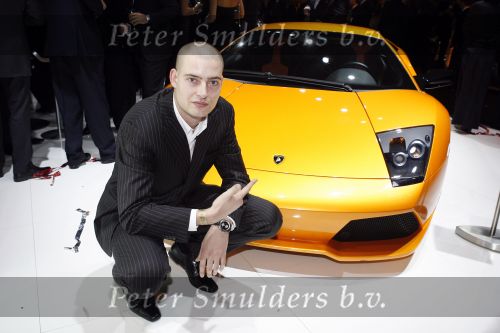 Amsterdam 7 december 2006 
Miljonairfair in de Rai. lange Frans bij Lamborghini