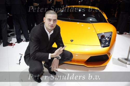Amsterdam 7 december 2006 
Miljonairfair in de Rai. lange Frans bij Lamborghini
