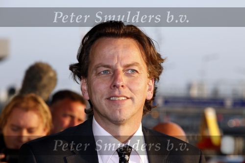 Amsterdam 16 december 2009
Uitreiking prins Claus prijzen in het ij theater. Aanwezig zijn Koningin Beatrix Prins Willem Alexander prinses Maxima prins Friso Mabel Wisse Smit prins Constantijn en Prinses Laurentien.. Bert Koenders
Peter Smulders bv