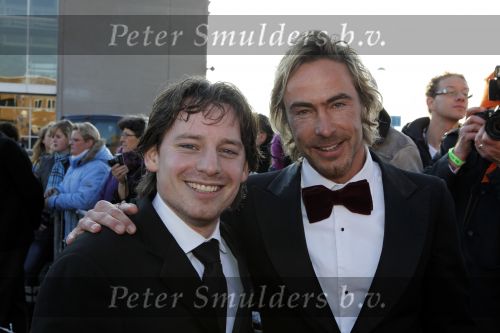 Leeuwarden 13 december 2009
Premiere helden van 1963 in het WTC. Chris Zegers met Cas jansen
Peter Smulders bv