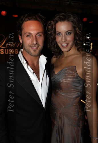 Amsterdam 12 december 2009
Modeshow en presentatie Jackie met Christina Curry op de cover tijdens de miljonair fair. Christoph Haddad met vriendin
Peter Smulders bv