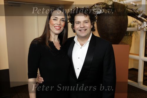 Leeuwarden 13 december 2009
Premiere helden van 1963 in het WTC. Dirk Zeelenberg met zijn vriendin
Peter Smulders bv