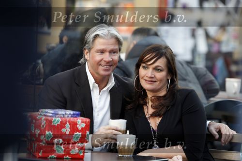 Amsterdam 16 december 2009
Dries Roelvink met zijn nieuwe vriendin  Honoria aan het winkelen in winkelcentrum Gelderlandplein.
Peter Smulders bv